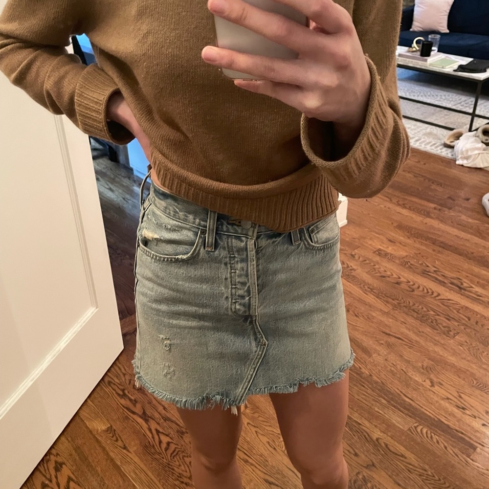 Denim Forum light wash mini skirt